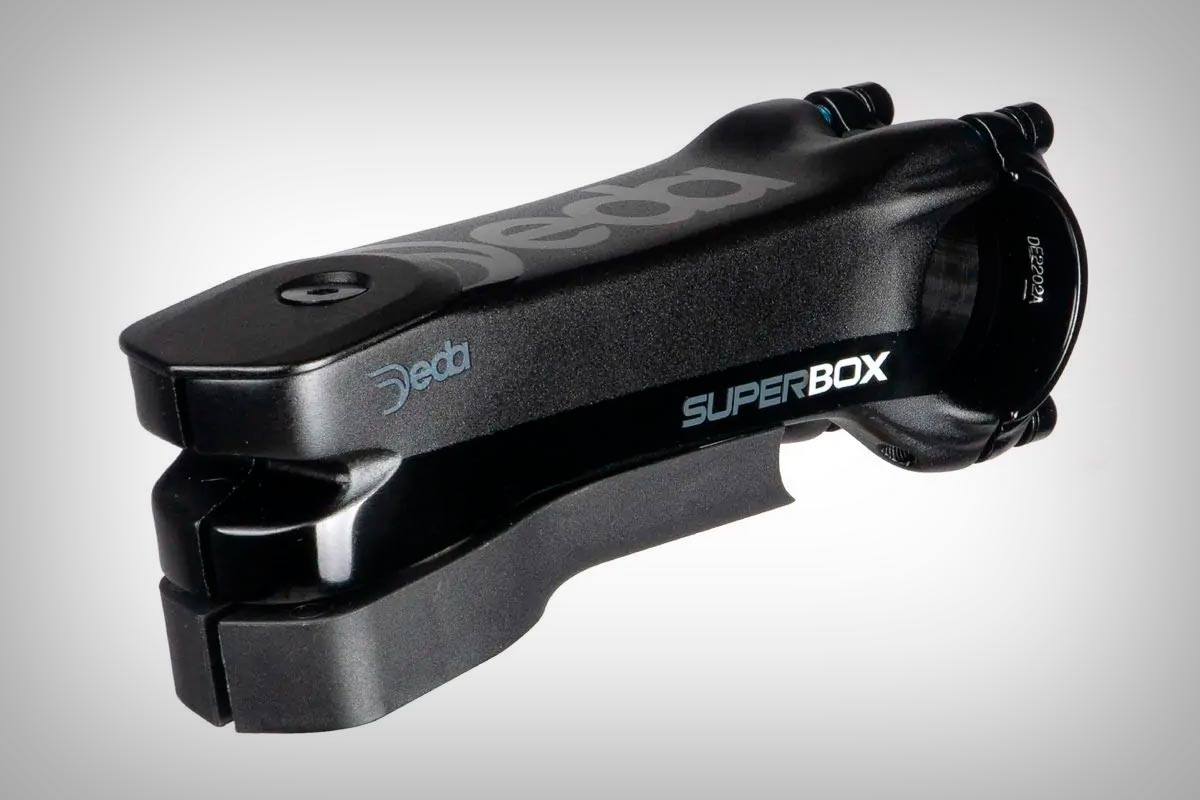 Deda Elementi presenta la Superbox DCR, una potencia con sistema de cableado integrado para bicis de montaña y gravel