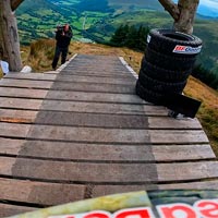 El descenso en primera persona de Jackson Goldstone en la Red Bull Hardline 2022