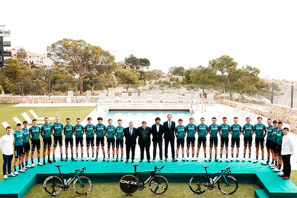 El equipo Kern Pharma renueva patrocinio hasta 2024