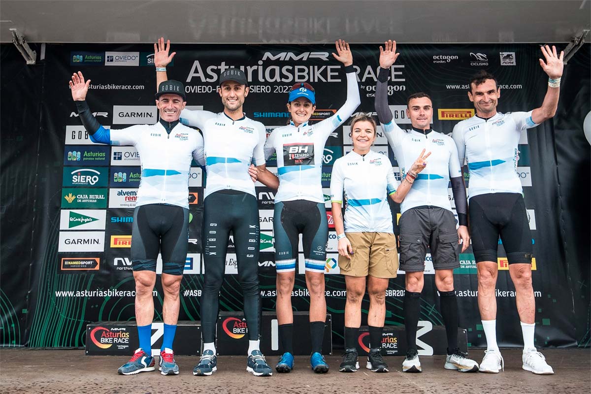 Pau Marzà y Natalia Fischer son los ganadores de la Asturias Bike Race 2022