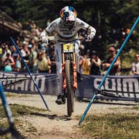 Copa del Mundo de Descenso 2022: Amaury Pierron y Myriam Nicole ganan en Lenzerheide