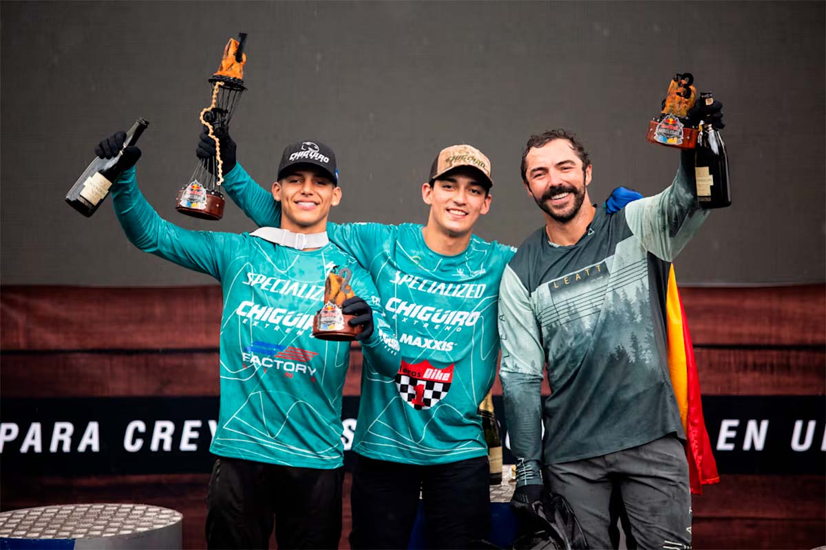 En TodoMountainBike: Camilo Sánchez gana el Red Bull Monserrate Cerro Abajo 2022, la carrera de DH urbano más larga del planeta
