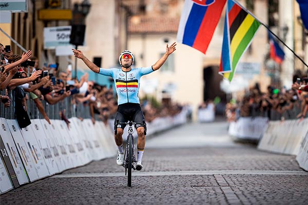 Gianni Vermeersch es el primer campeón del mundo de Gravel