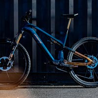 Haibike Lyke CF 2023: montajes y precios de la primera e-MTB ultraligera de la marca equipada con motor Fazua