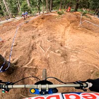 El descenso en primera persona de Loïc Bruni en la Copa del Mundo de Val Di Sole