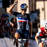 Pauline Ferrand-Prévot hace historia ganando el primer Campeonato del Mundo de Gravel