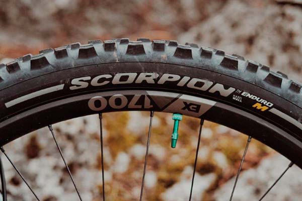 Pirelli actualiza su gama de neumáticos Scorpion Enduro y e-MTB
