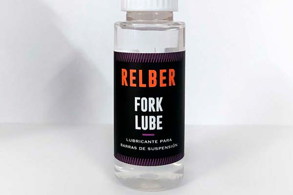 Relber presenta el Fork Lube, un lubricante específico para suspensiones y tijas telescópicas