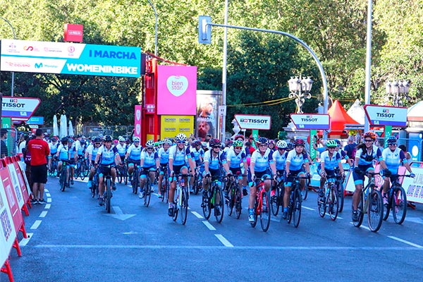 Así fue la primera marcha Women In Bike celebrada en Madrid
