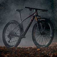 Scott Scale RC 2023: novedades, montajes y precios de un cohete de competición más ligero y rígido que nunca