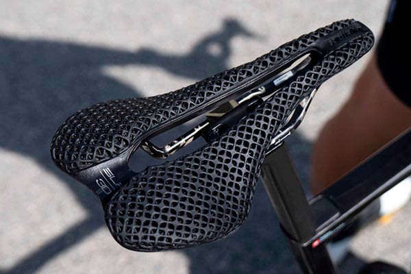 El SLR Boost 3D Superflow es el primer sillín de Selle Italia impreso en 3D, y también el más caro
