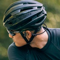 Cazando ofertas: los Shokz OpenRun, unos auriculares de conducción ósea para entrenar con seguridad al aire libre, a precio mínimo