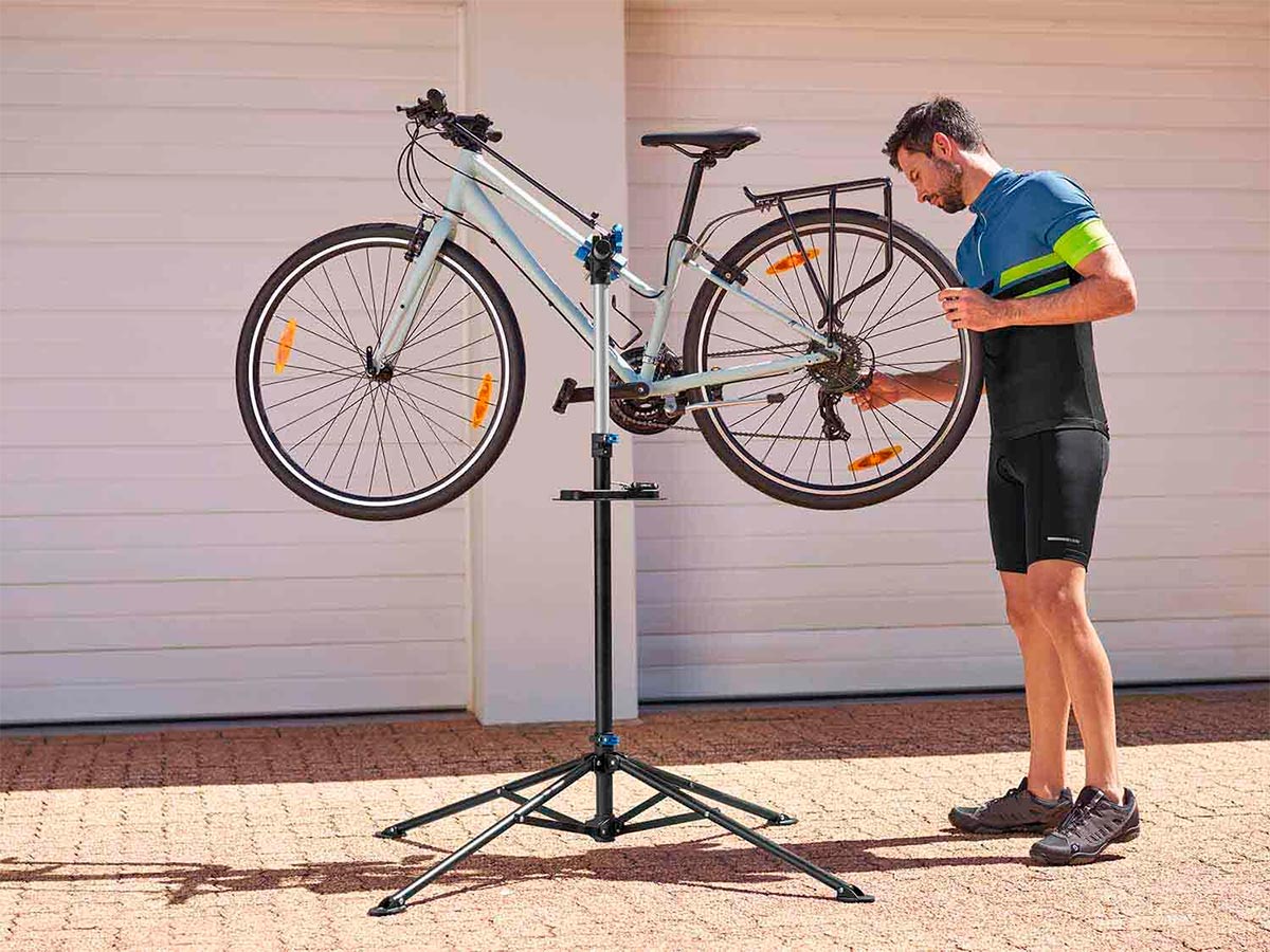 Soporte regulable en altura para bicicletas de Lidl por menos de 40 euros
