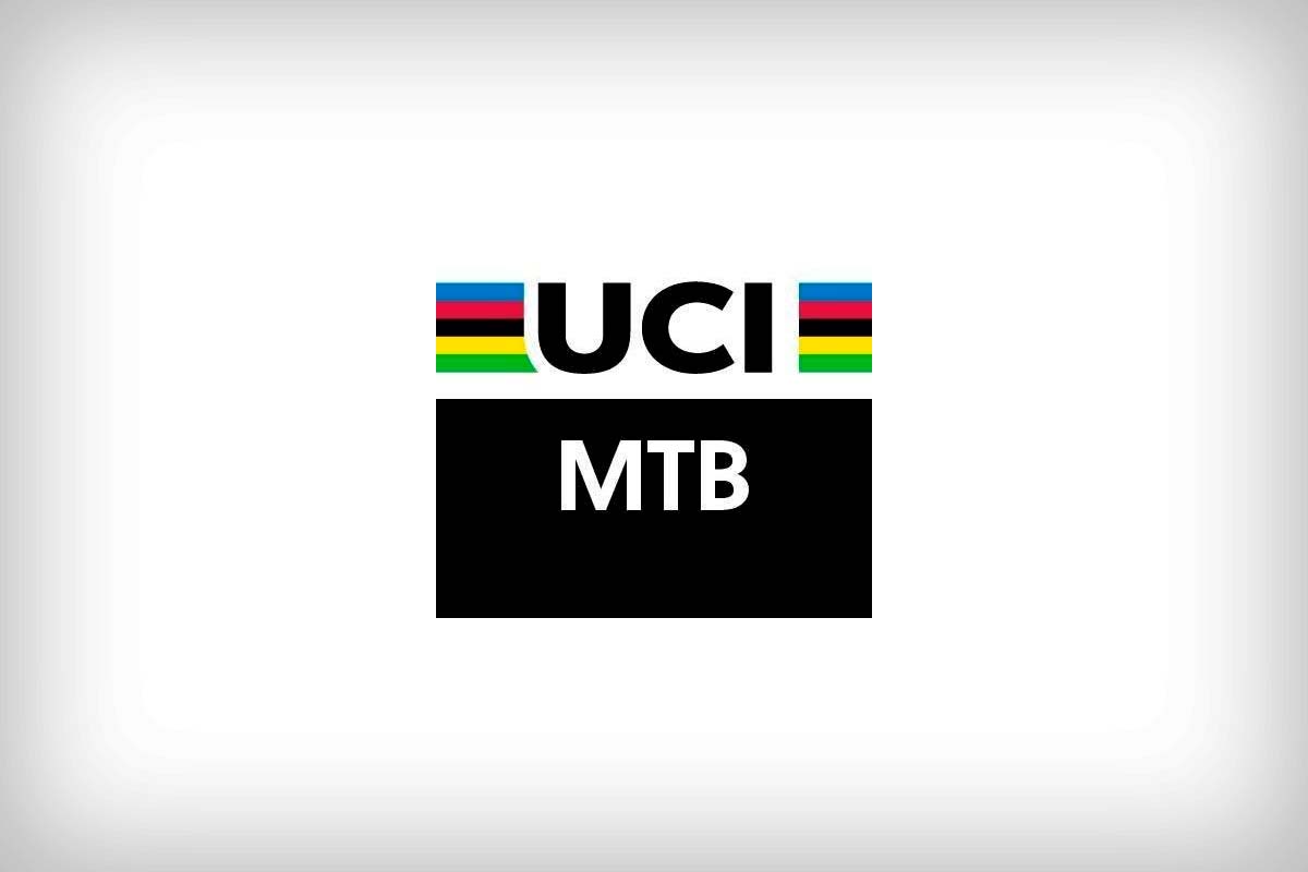 La UCI multa a 14 ciclistas por no presentarse al Campeonato del Mundo de MTB 2022