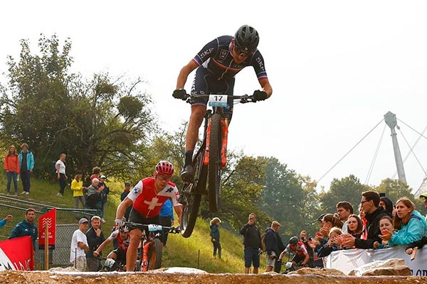 El Bora-Hansgrohe anuncia el fichaje de Victor Koretzky para la temporada 2023