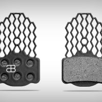 Las revolucionarias pastillas GRAPHENpads de AbsoluteBLACK estrenan versión para frenos Magura y Campagnolo