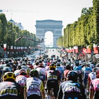 Primeras imágenes del documental 'Inside the Peloton' de Netflix sobre el Tour de Francia