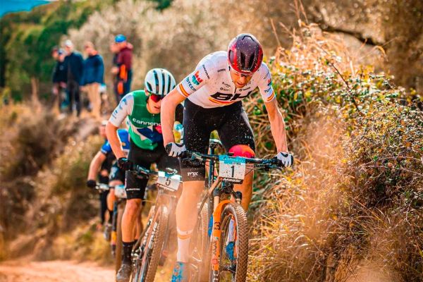La experiencia del BH Coloma Team en la Super Cup Massi de Banyoles