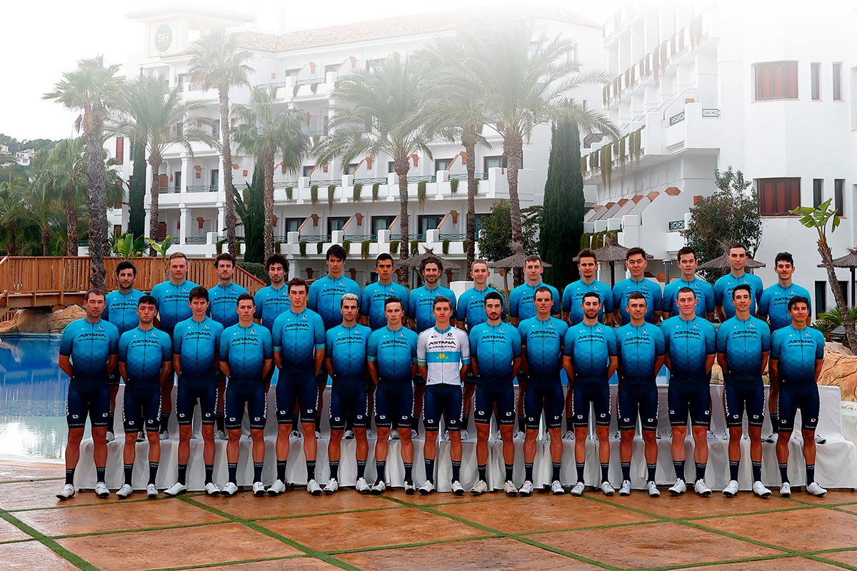 Las bicicletas del Astana Qazaqstan Team para la temporada 2023