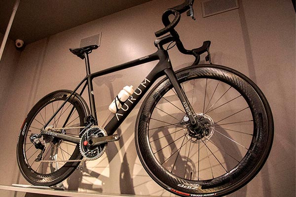La marca de bicicletas Aurum de Alberto Contador e Ivan Basso llega a las tiendas de Sanferbike
