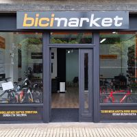 Bicimarket refuerza su red comercial con la apertura de dos nuevas tiendas en las localidades de Deba y Puertollano
