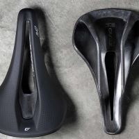 Cadex AMP, un sillín multidisciplinar con carcasa y raíles en una sola pieza de carbono y 129 gramos de peso