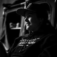 Camille Balanche se queda fuera de la Copa del Mundo de Pal Arinsal tras sufrir una grave caída en la manga clasificatoria