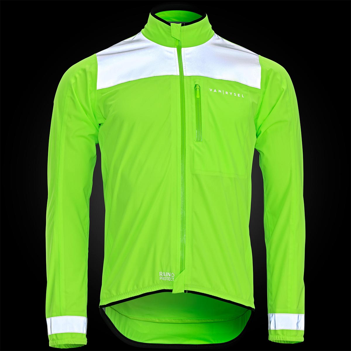 Van Rysel RC500, una chaqueta impermeable y cortavientos que ofrece visibilidad 360º de día y de noche