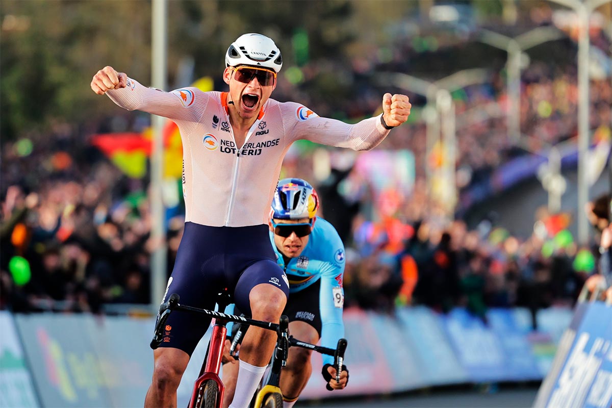 Campeonato del Mundo de Ciclocross 2023: Mathieu van der Poel gana (al sprint) su quinto título de campeón del mundo