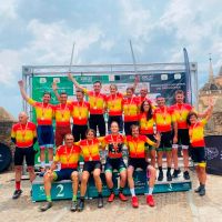 Natalia Fischer y Sergio Mantecón se proclaman campeones de España de XCM en Jerez de los Caballeros