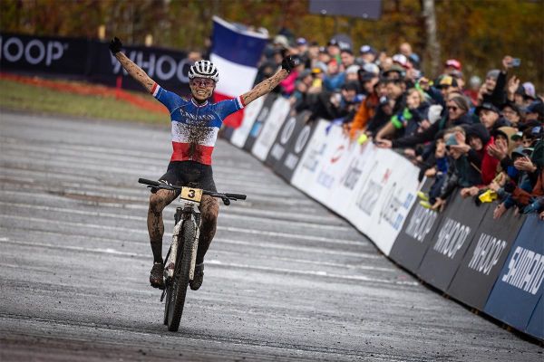 La clasificación de la carrera de XCO (Élite) de la Copa del Mundo de Mont-Sainte-Anne 2023