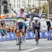 Mathieu van der Poel conquista la segunda edición del Madrid Critérium por delante de Ayuso y Verona