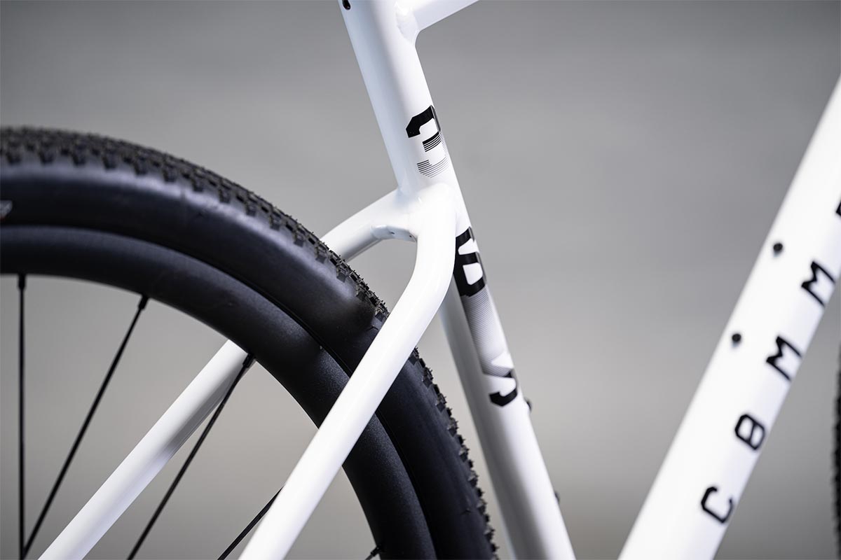 Commencal 365, la primera bicicleta de gravel de la marca andorrana ya está aquí