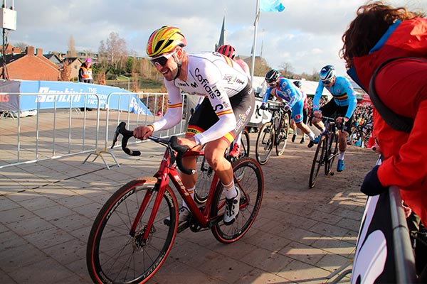 Campeonato del Mundo de Ciclocross 2023: Felipe Orts, el ciclista español más destacado con una decimonovena posición