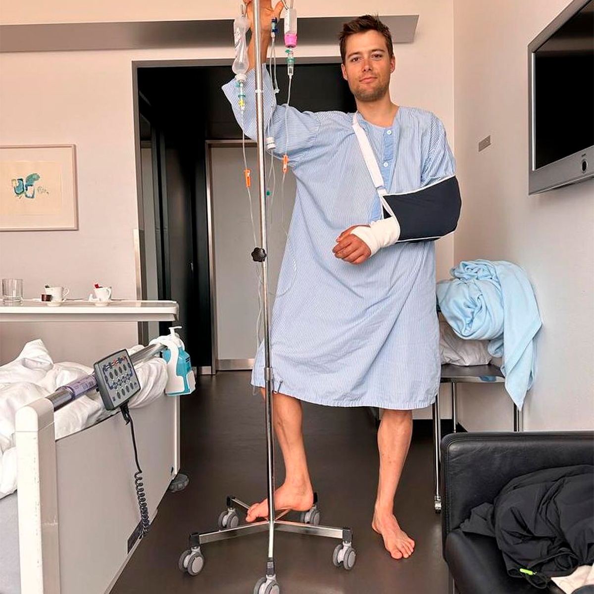 Filippo Colombo se fractura el codo en la París-Roubaix a un mes para el arranque de la Copa del Mundo de XCO