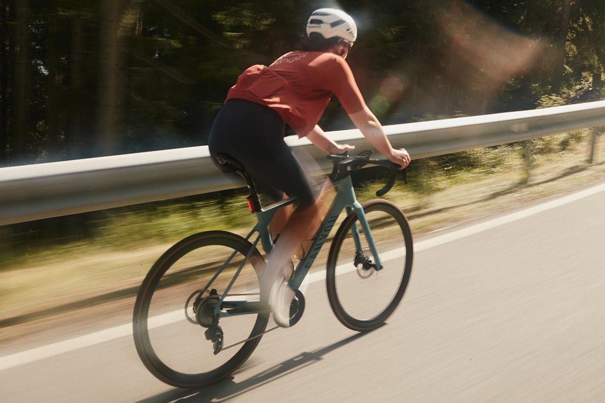 Canyon presenta las Endurace CFR y CF SLX, sus bicicletas de resistencia más rápidas
