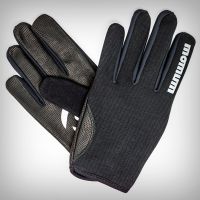 Momum Derma, unos guantes perfectos para los ciclistas que buscan un tacto directo con el manillar