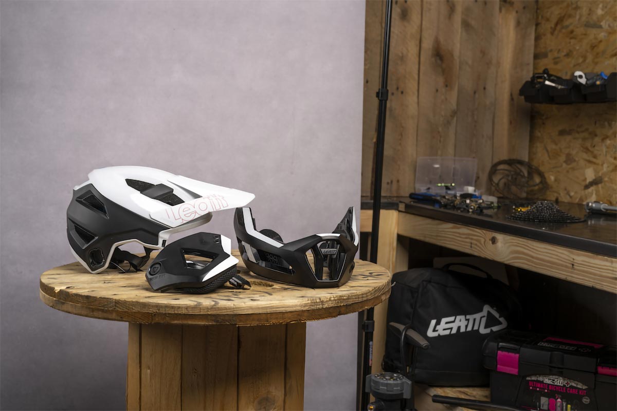 Leatt presenta el Enduro 3.0, un casco con un diseño 3 en 1 que se ha llevado un Design & Innovation Award 2023