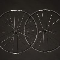 Mavic Allroad SL Disc, llegan las mejores ruedas de la marca francesa para bicis de gravel