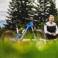 Mondraker ficha a Andrew Dodd, un conocido periodista y presentador especializado en MTB