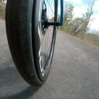 Peter Sagan y Daniel Oss ponen a prueba los neumáticos S-Works Turbo descendiendo el legendario Empire Pass de Utah