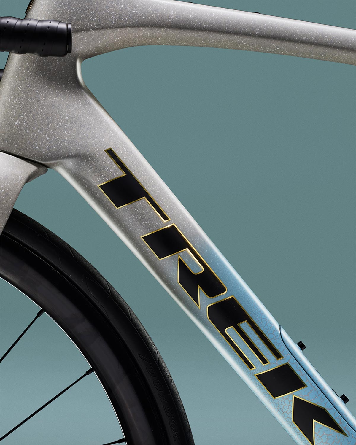 Trek Bikes presenta la pintura Project One ICON Monumental, con un diseño inspirado en la París-Roubaix
