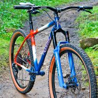 Ritchey Ultra 50 Aniversario, una MTB de diseño retro que rinde homenaje a la historia de la marca