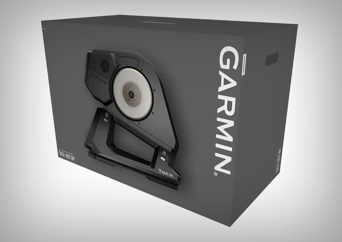 Garmin presenta Tacx NEO 3M, un rodillo de transmisión directa con plataformas de movimiento integradas
