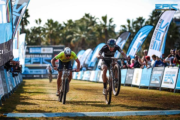 Mediterranean Epic 2023: Martin Frey y Janina Wust ganan la tercera etapa, la más larga en la historia de la prueba