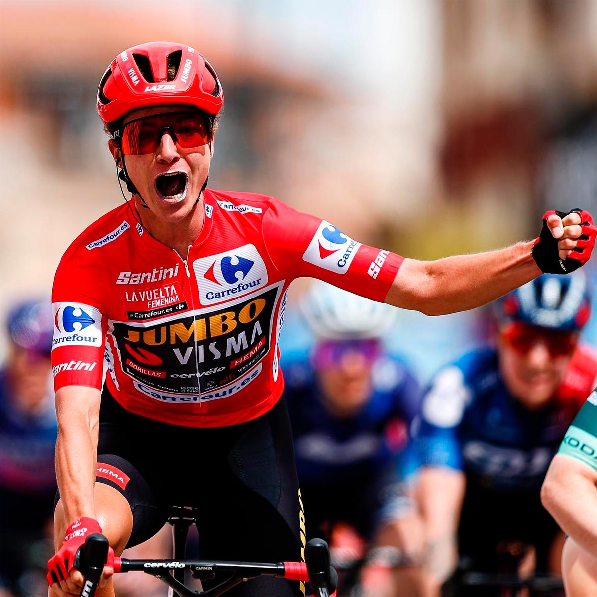 La Vuelta Femenina 2023: Marianne Vos gana la tercera etapa y afianza su liderato en la general