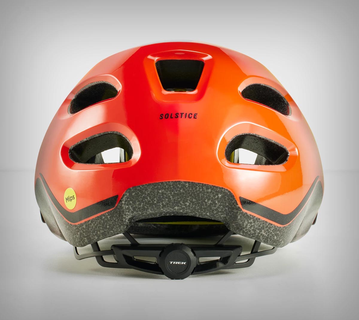 Trek Solstice MIPS, un casco versátil que ofrece máxima protección a precio mínimo