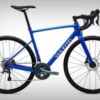 Van Rysel Neo Racer CF, una interesante bici de carretera con cuadro de carbono por un precio difícil de igualar