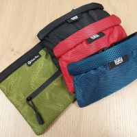 VeloPac RidePac Útil Pro, la versión mejorada de una bolsa impermeable de bolsillo para llevar todo lo necesario