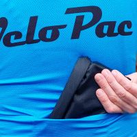 VeloPac RidePac Útil, una bolsa impermeable para llevar todo lo necesario en el bolsillo del maillot (o en la bici)